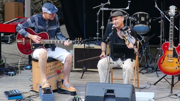 Arena im Burggraben der Burg Schlaining Bluesfestival 2017 Stadtschlaining Live Musik Blues Duo Firmenfeier Geburtstag Hintergrundmusik Wien Niederösterreich Steiermark Burgenland The Barrelhouse BluesMen